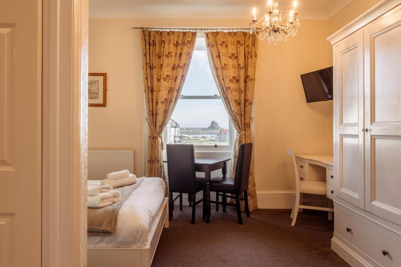 Manor House Hotel Holy Island バーウィック・アポン・ツイード エクステリア 写真
