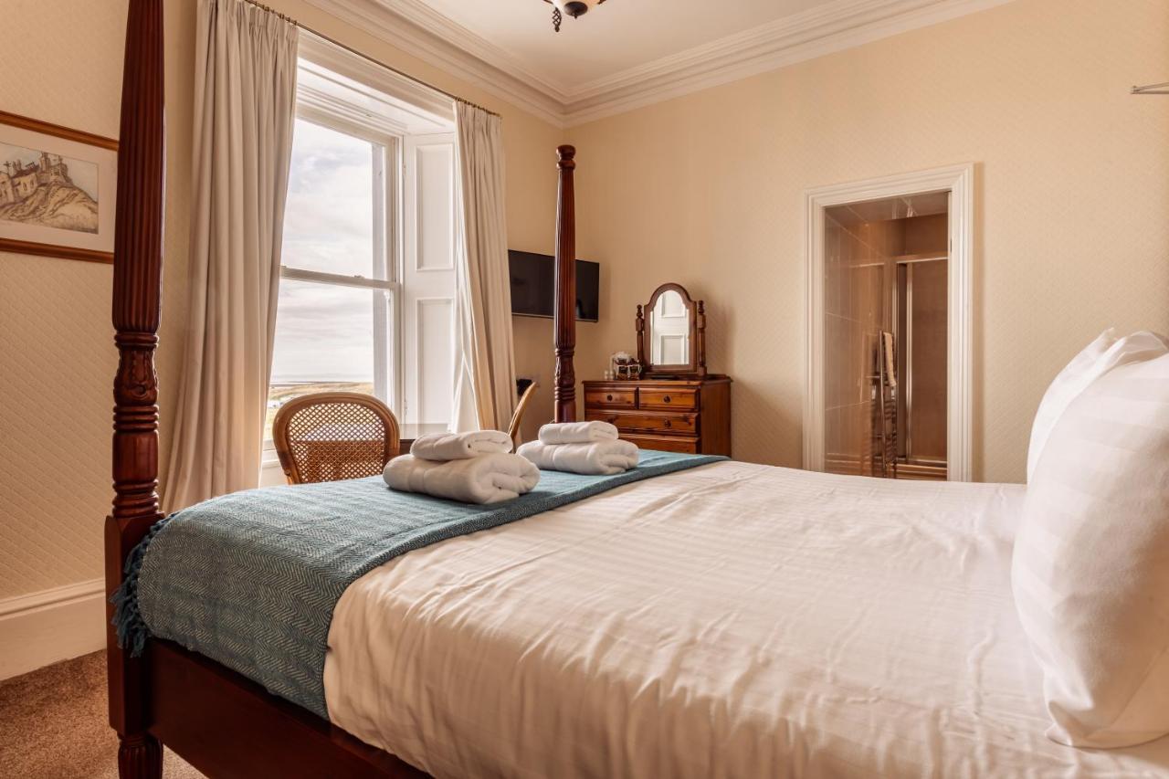 Manor House Hotel Holy Island バーウィック・アポン・ツイード エクステリア 写真
