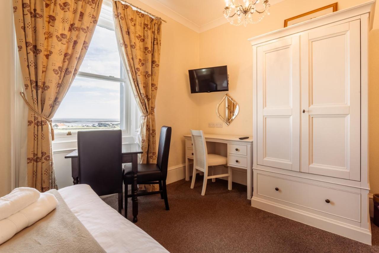 Manor House Hotel Holy Island バーウィック・アポン・ツイード エクステリア 写真